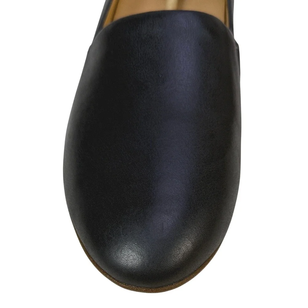 Dansko Larisa Navy Milled Leather Loafers Flats Womens 8.5 9 EU 39 Slip On